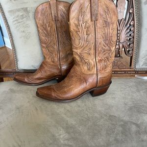 Boots LUCCHESE